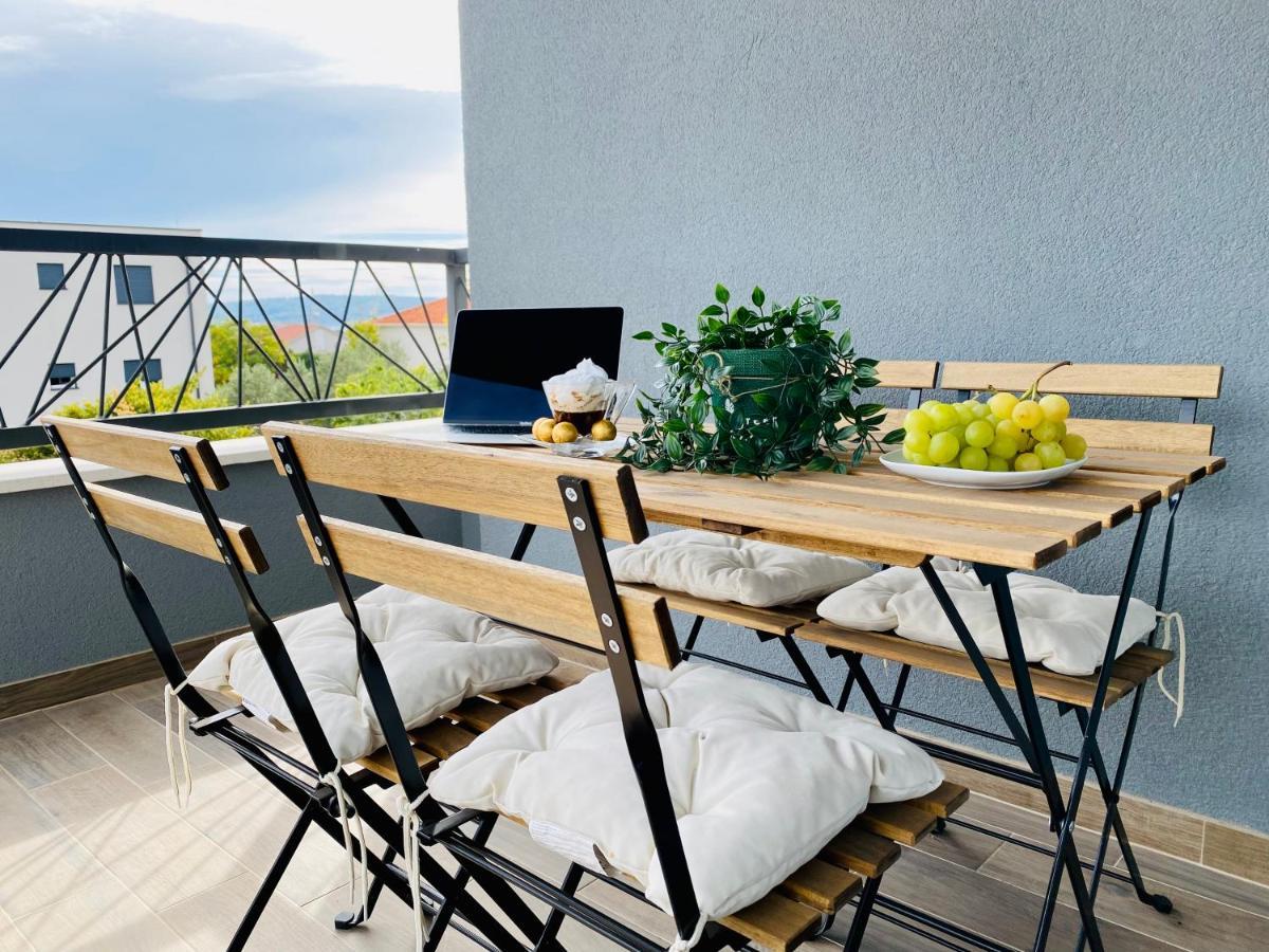 Apartment Tilda Trogir Bagian luar foto